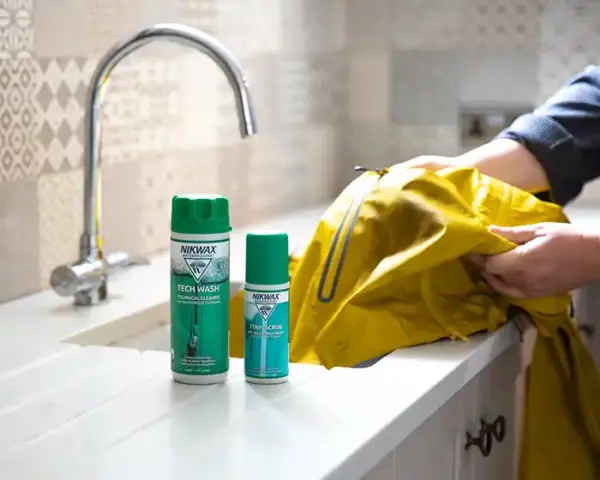 Nikwax Brush On Stain Scrub 125ml